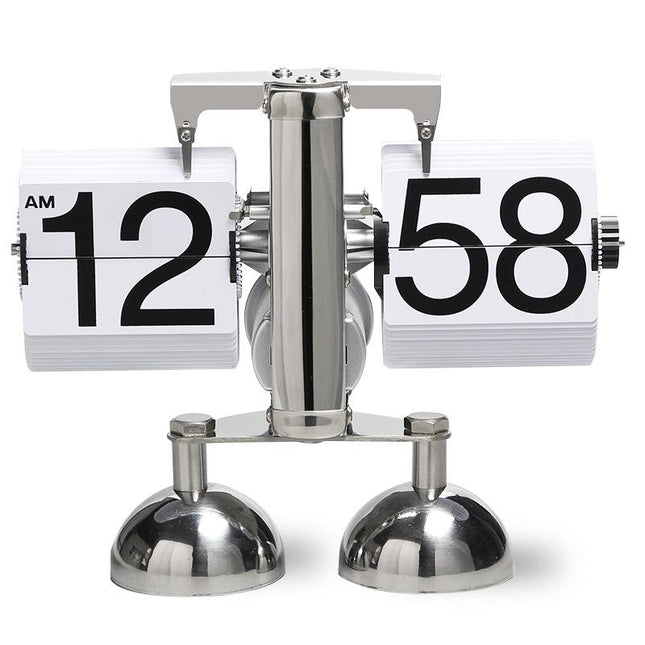 Silberne Retro Flip Uhr aus Metall