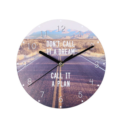 Wanduhr mit motivierendem Spruch Design