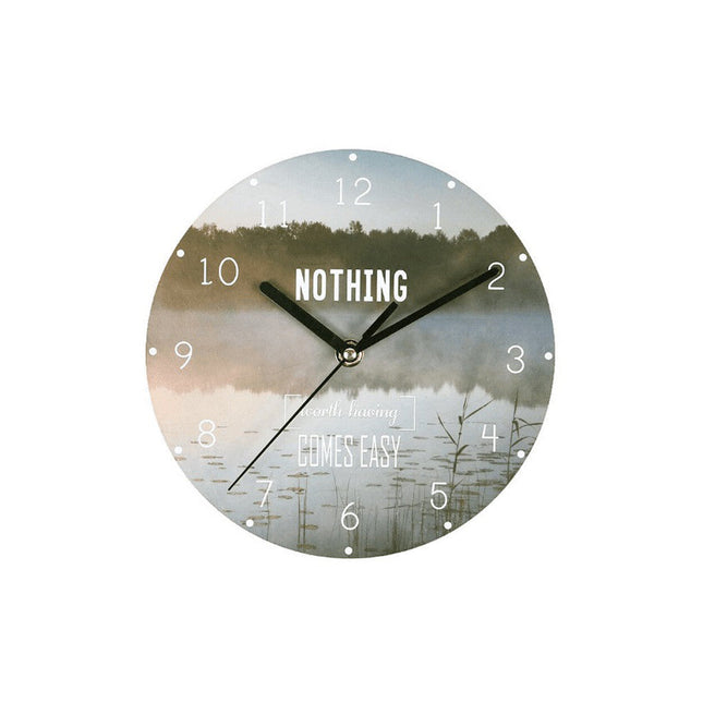Wanduhr mit motivierendem Spruch Design