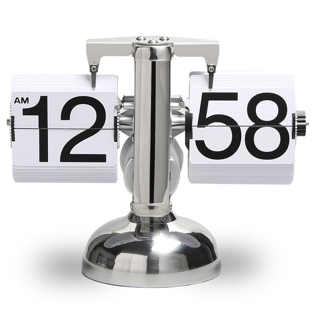 Silberne Retro Flip Uhr aus Metall