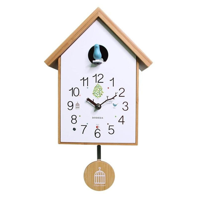 Moderne Kuckucksuhr aus Holz Weiß