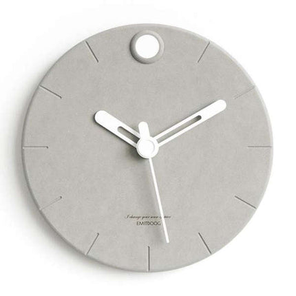 Moderne Design Wanduhr aus Beton