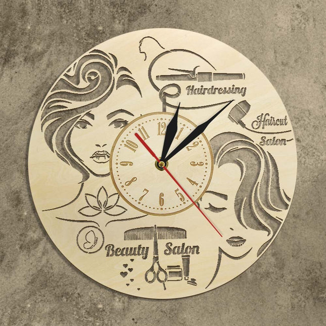 Wanduhr für Friseursalon aus Holz