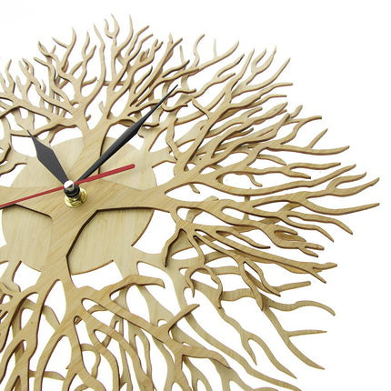 Wanduhr Lebensbaum aus Holz filigran