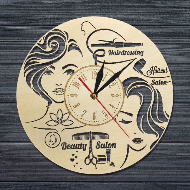 Wanduhr für Friseursalon aus Holz