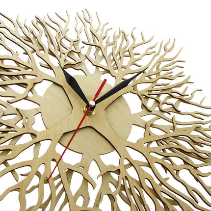 Wanduhr Lebensbaum aus Holz filigran