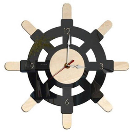 Maritime Wanduhr Holz Steuerrad Design
