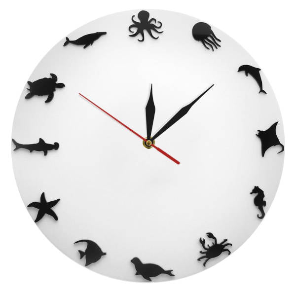 Moderne Wanduhr mit Meerestieren Design