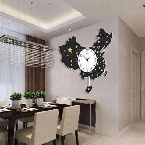 Designer Wanduhr China Landkarte rot