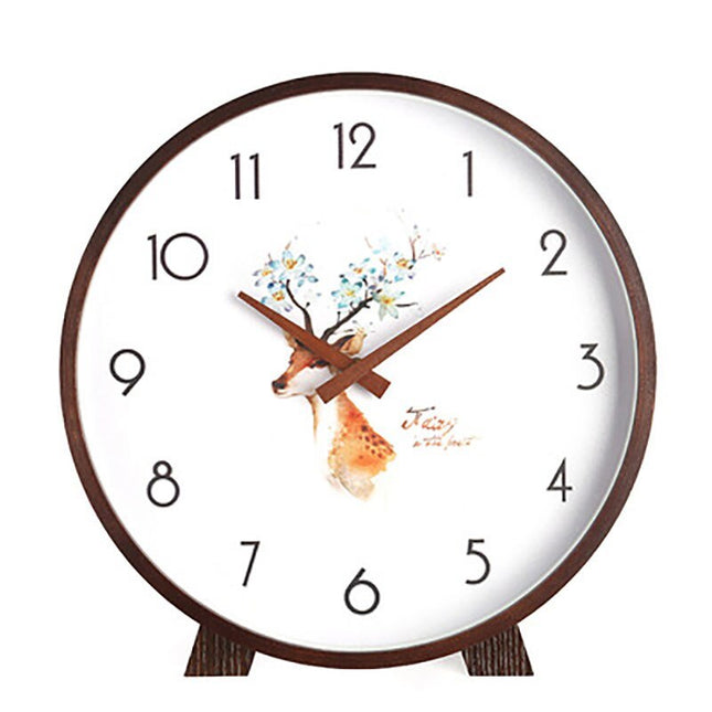 Minimalistische Tischuhr aus hellem Holz