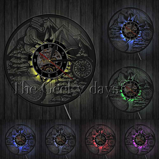 Motorrad Schallplattenuhr im Ketten-Design