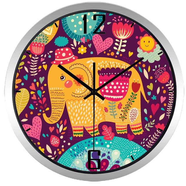 Wanduhr für Kinderzimmer mit Mops-Motiv