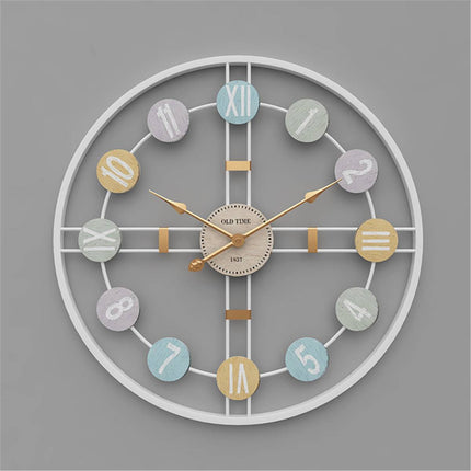 Runde Steampunk Wanduhr mit bunten Ziffern