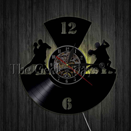 Schallplattenuhr mit Tango Tänzer Motiv