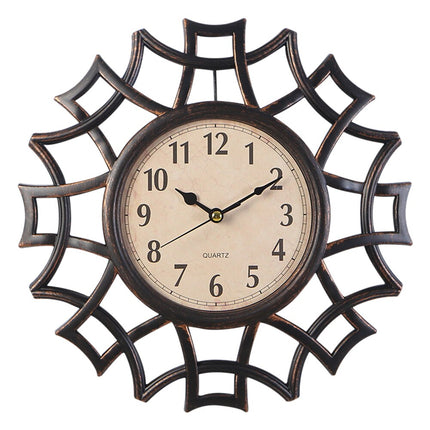Dekorative Wanduhr im Vintage-Sonnendesign