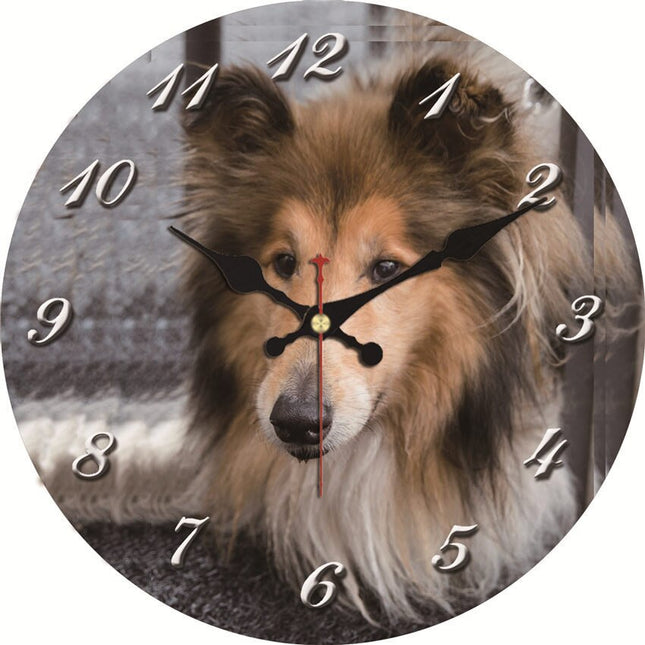 Lustige Wanduhr mit süßem Mops-Gesicht