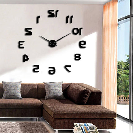 Große DIY Wanduhr rückwärts laufend