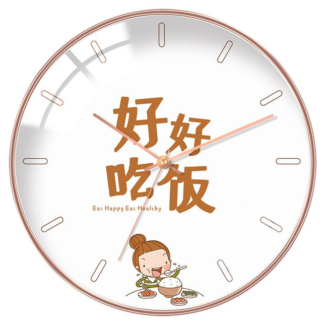 Gewölbte Wanduhr im nordischen Stil