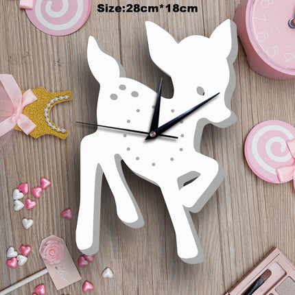 Weiße Kinder Wanduhr in Raketen-Form