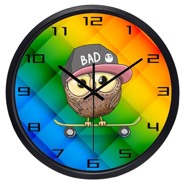 Wanduhr für Kinderzimmer mit Mops-Motiv