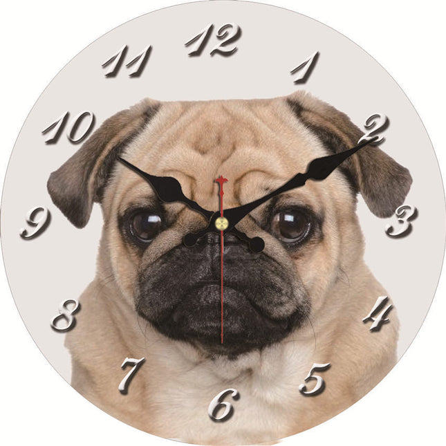 Lustige Wanduhr mit süßem Mops-Gesicht