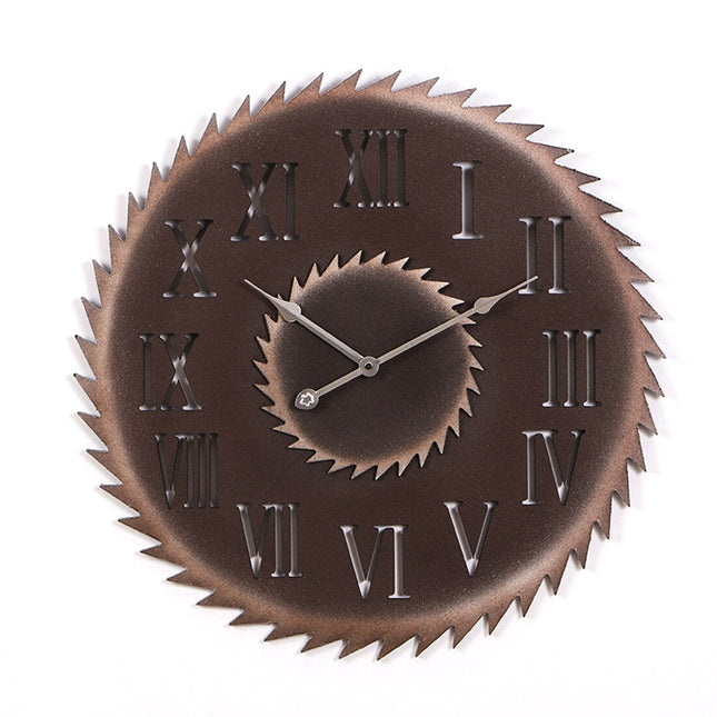 Wanduhr in Sägeblatt-Form Industrial