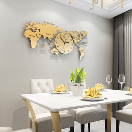 Silberne Weltkarten-Wanduhr aus Acryl