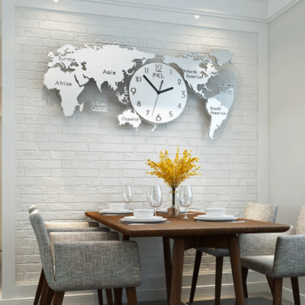 Silberne Weltkarten-Wanduhr aus Acryl