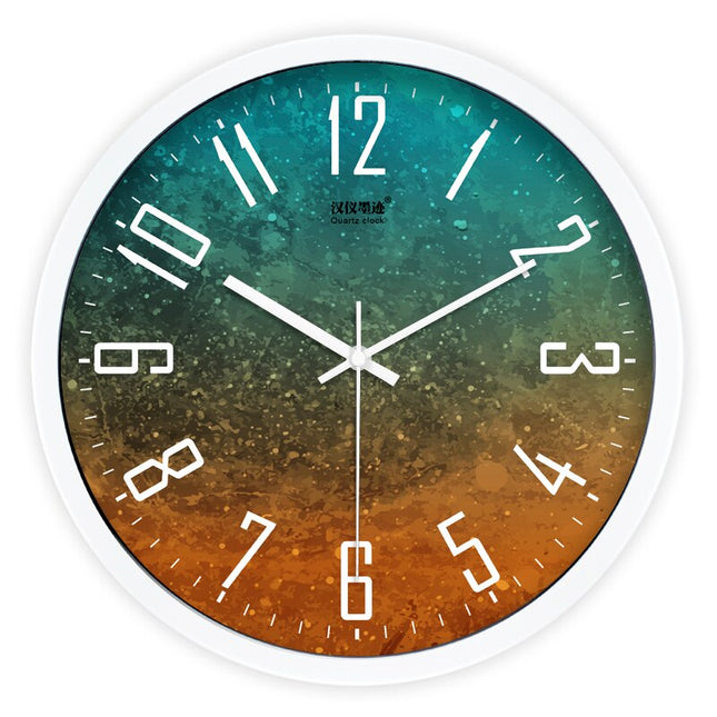 Bunte Wanduhr im Holzplanken-Design