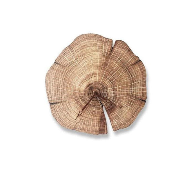 Rustikale Wanduhr aus echter Baumscheibe