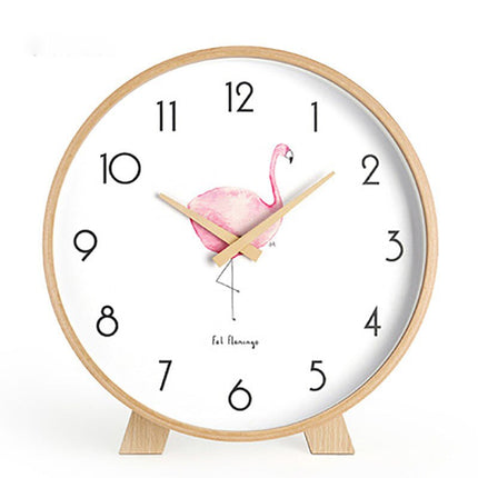 Minimalistische Tischuhr aus hellem Holz