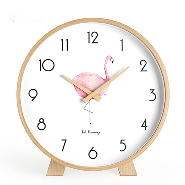 Minimalistische Tischuhr aus hellem Holz