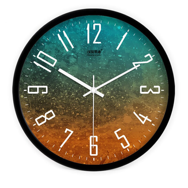 Bunte Wanduhr im Holzplanken-Design