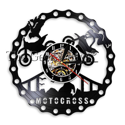Wanduhr aus Schallplatte mit Motorrad-Motiv