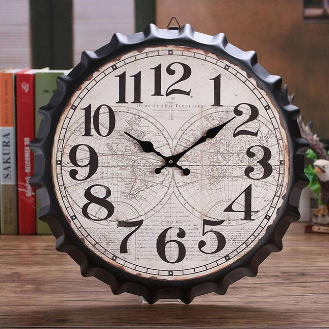 Retro Wanduhr in Bierdeckel Optik
