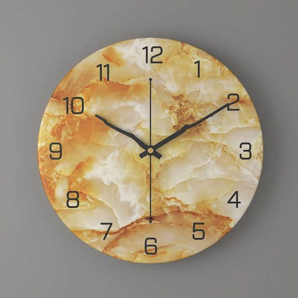 Design Wanduhr Marmoroptik mit Zeigern