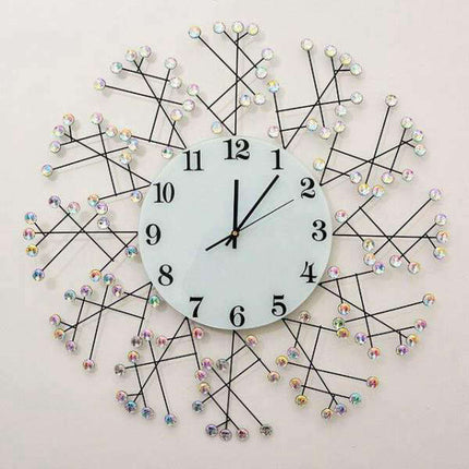 Große Designer Wanduhr mit Kristallen