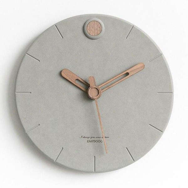 Moderne Design Wanduhr aus Beton