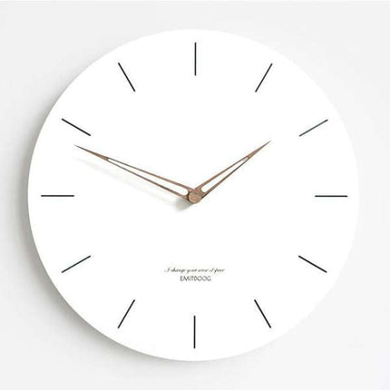 Schlichte Design Wanduhr fürs Badezimmer