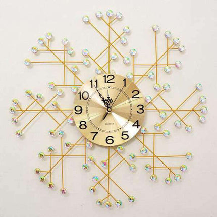 Große Designer Wanduhr mit Kristallen