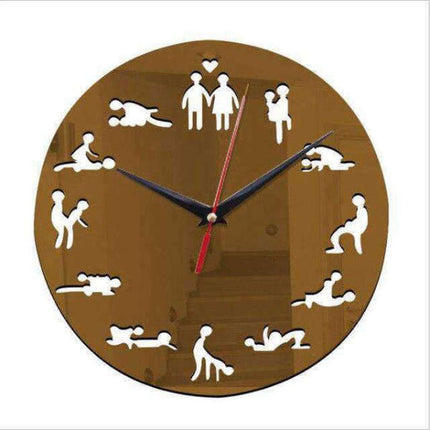 Moderne Kamasutra Wanduhr mit Spiegeleffekt