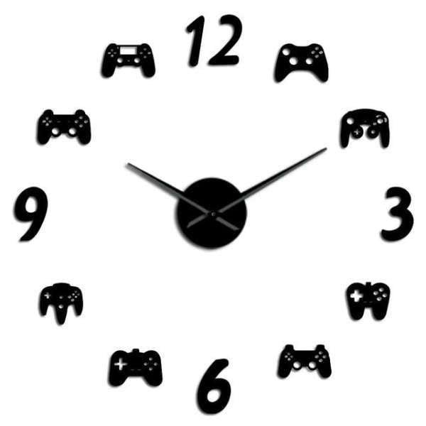 DIY Wanduhr mit Game Controller