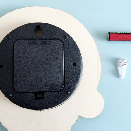 Wanduhr Heißluftballon Holz fürs Kinderzimmer