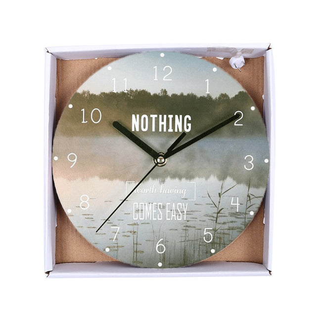 Wanduhr mit motivierendem Spruch Design