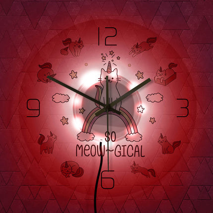 Kinder-Wanduhr mit süßen Einhorn-Katzen