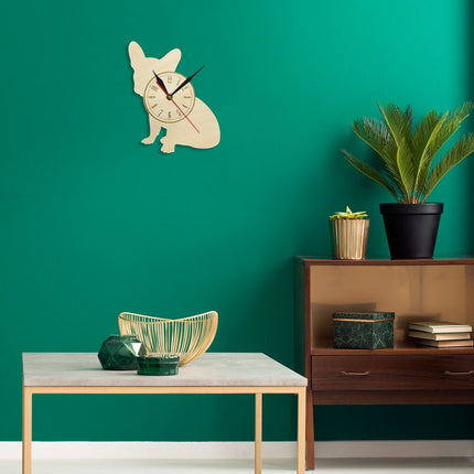 Wanduhr aus Holz in Hundeform