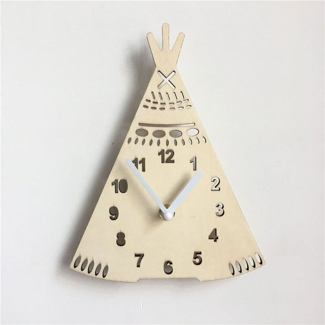 Wanduhr Eule aus Holz geschnitzt