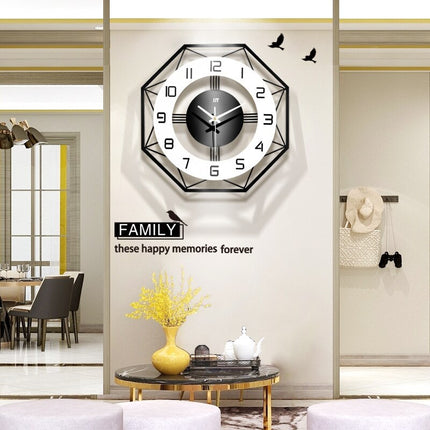 Achteckige Wanduhr geometrisches Metall-Design