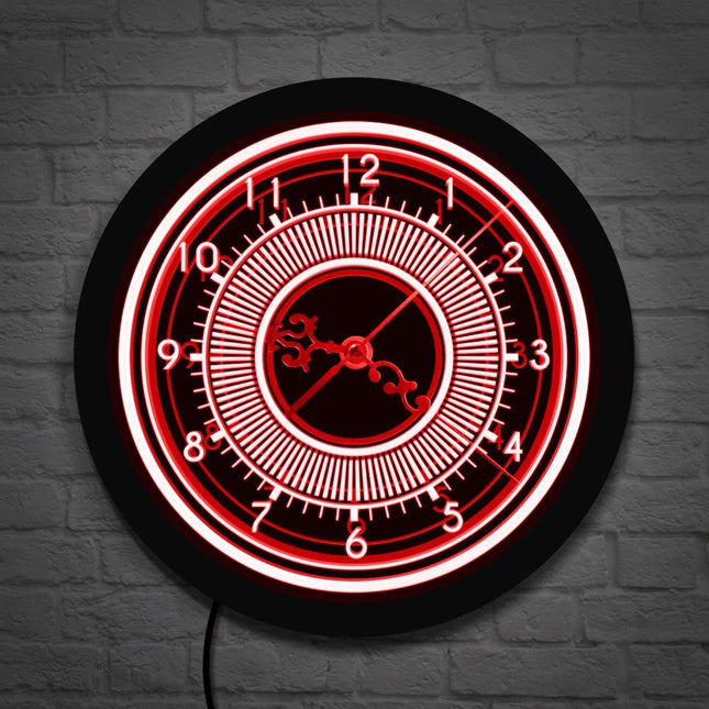 Klassische Wanduhr mit LED-Hintergrundbeleuchtung