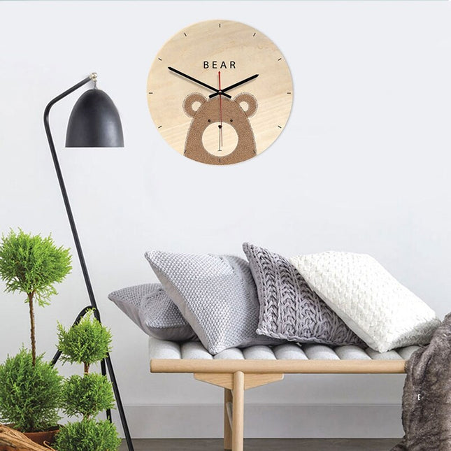 Wanduhr Holz Bär fürs Kinderzimmer